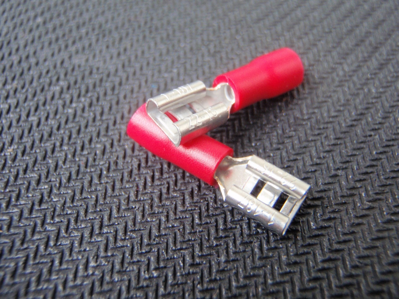 50 PACK -- 22-18 awg Female Spade Connector  .250" - 1/4" Crimp connector