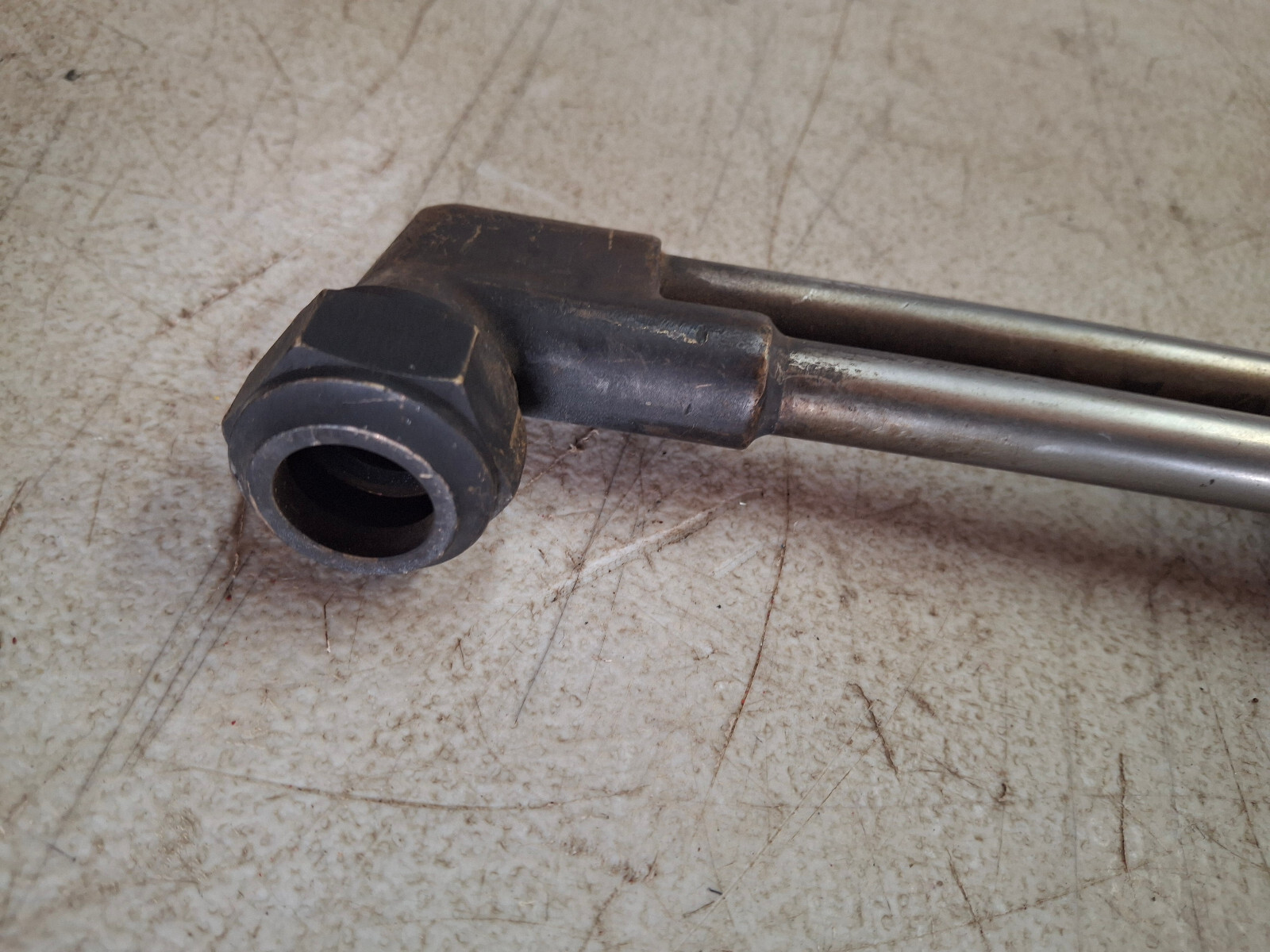 Victor CA2460 Cutting Torch 8TD 123 (NO KNOBS)