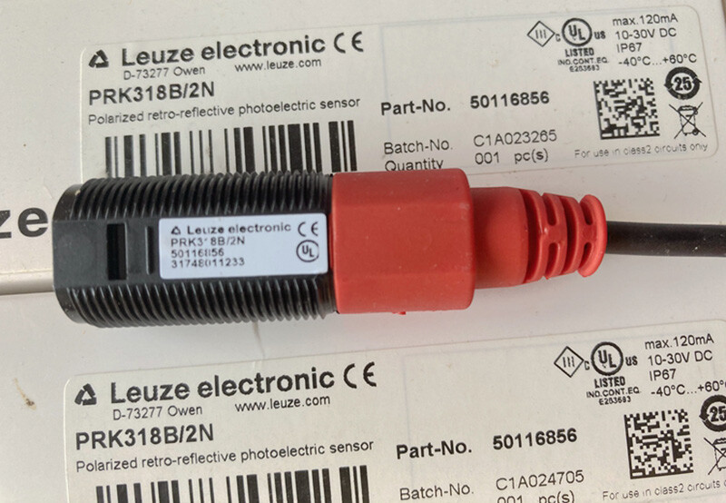 LEUZE PRK318B/2N Photoelectric Switch NEW ✦KD