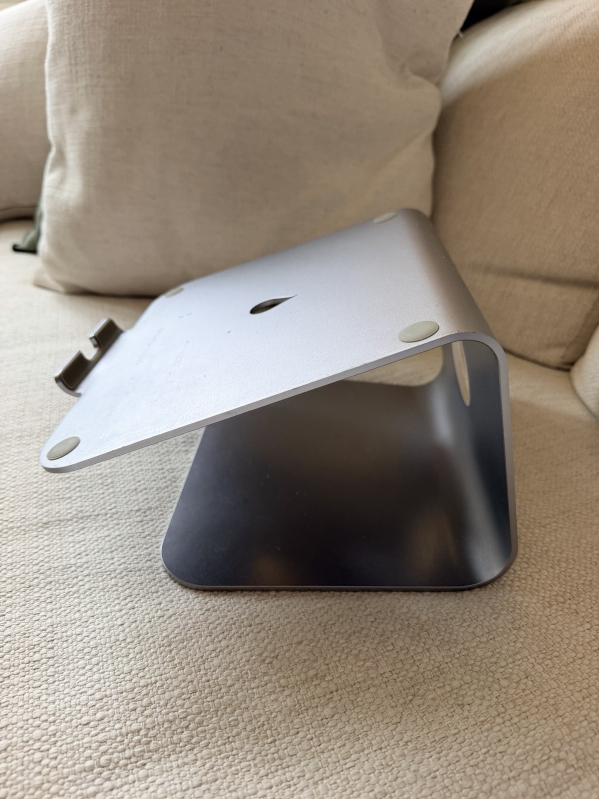 Rain Design mStand Aluminum Laptop Stand/Riser, Silver, Universal Compatibility