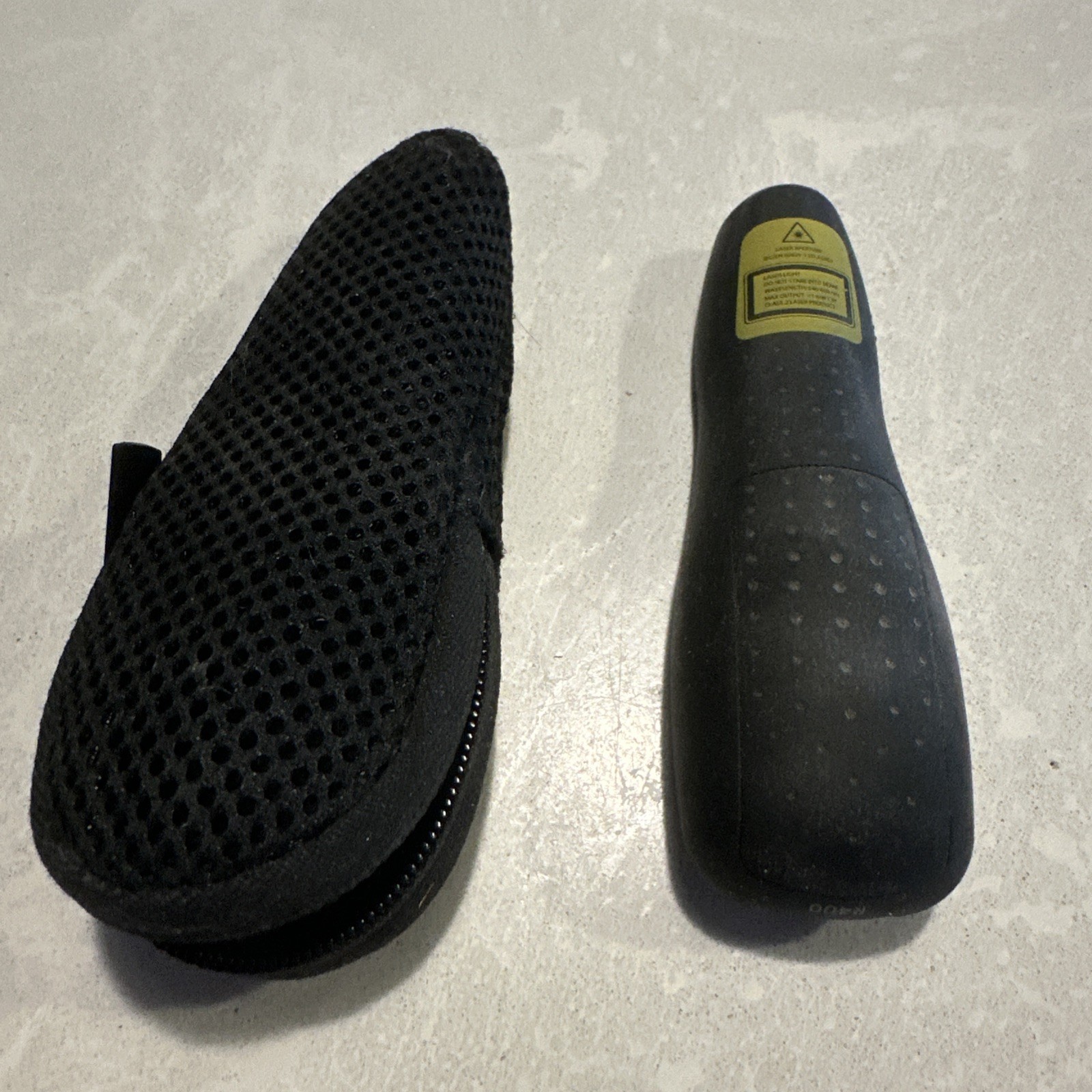 LOGITECH R-R0008 WIRELESS R400 PRESENTATION REMOTE CLICKER W LASER POINTER case