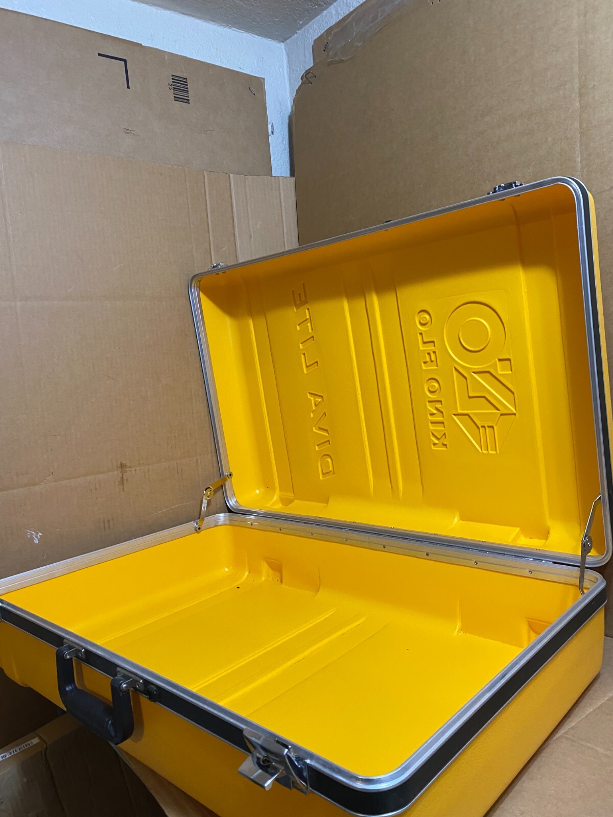 Kino Flo Diva-Lite LED Clamshell Case, ONLY CASE
