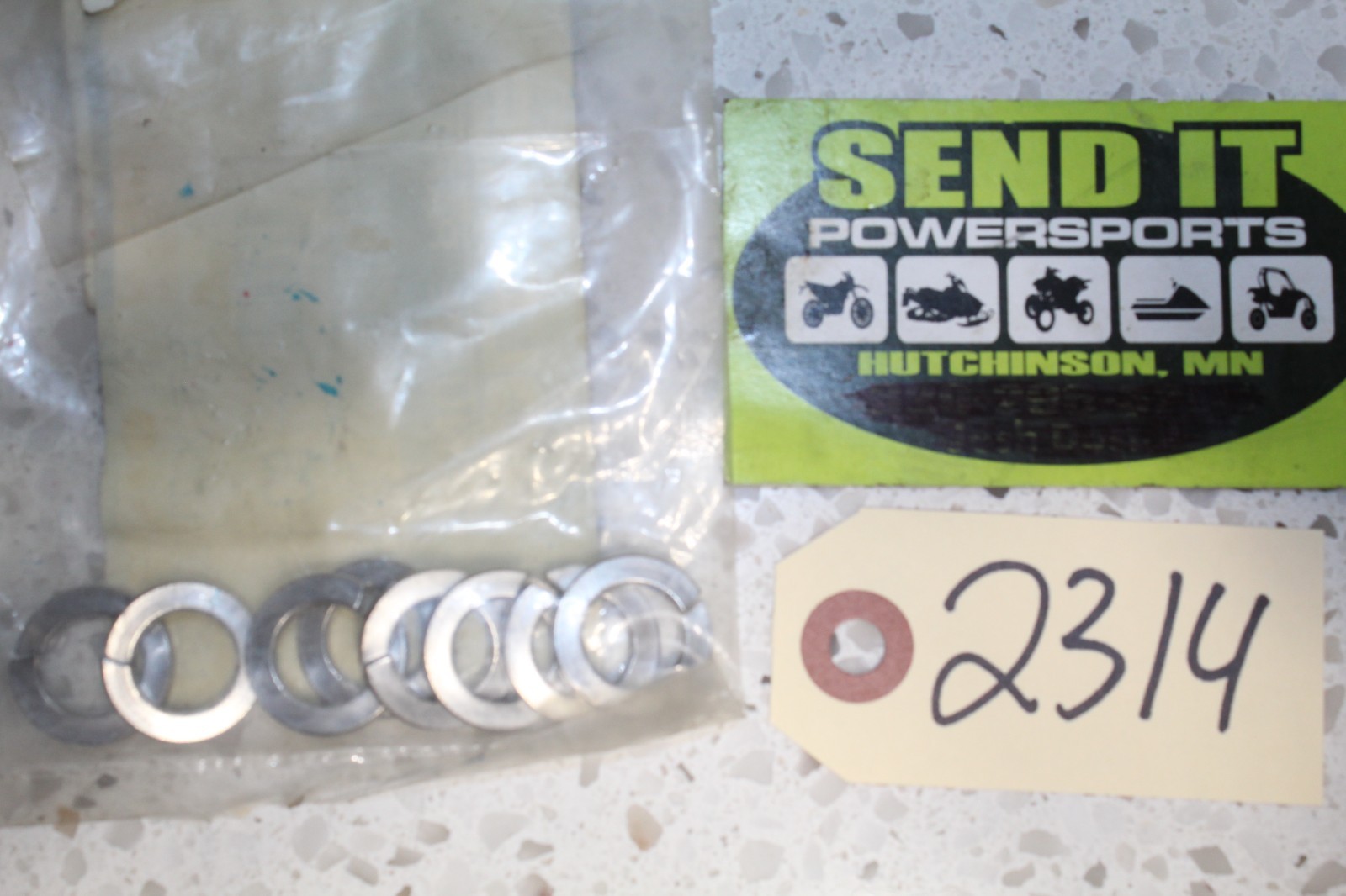 P8	NOS Polaris	8 PACK Lock Washers	7552611