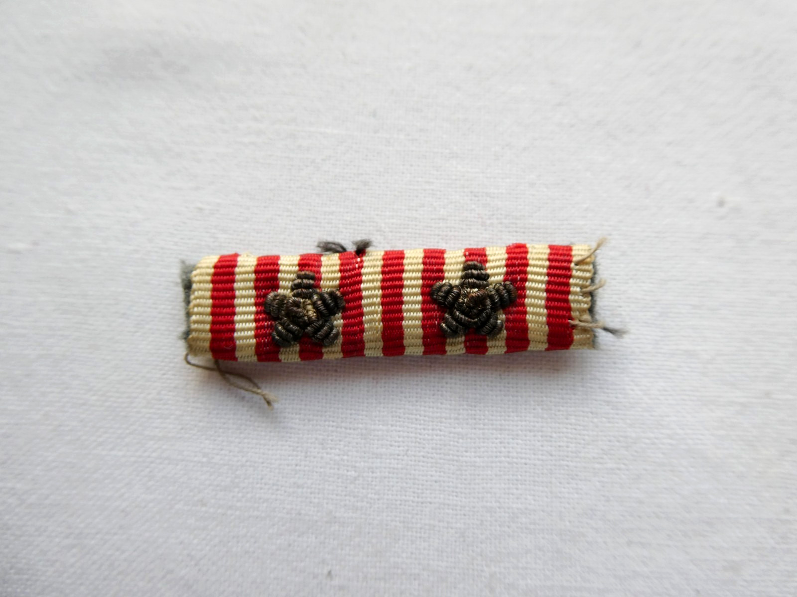 WWI WWII WAR CAMPAIGN MEDAL DECORATION RIBBON RIBBON