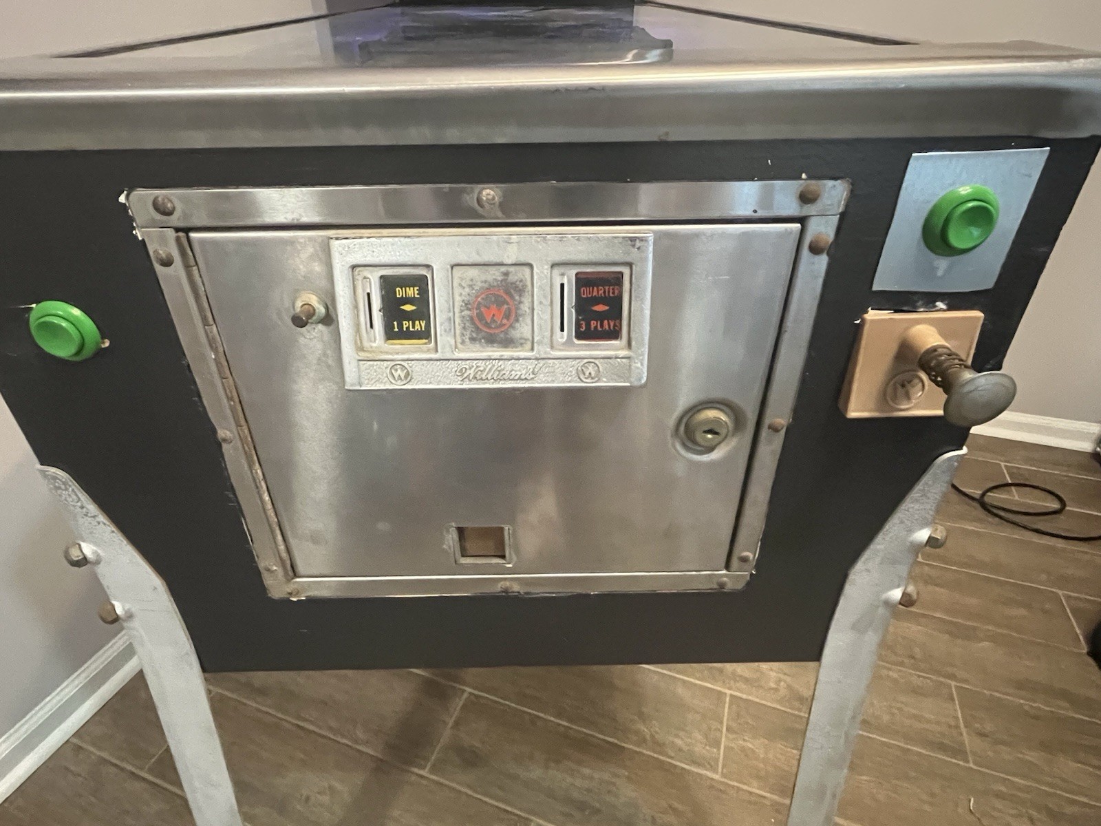 Custom Built Full Size Virtual Pinball Machine. 72 Tables Currently