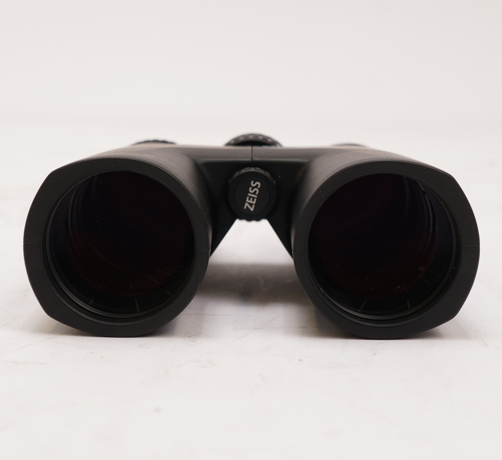Zeiss CONQUEST HDX 10x42 Binocular