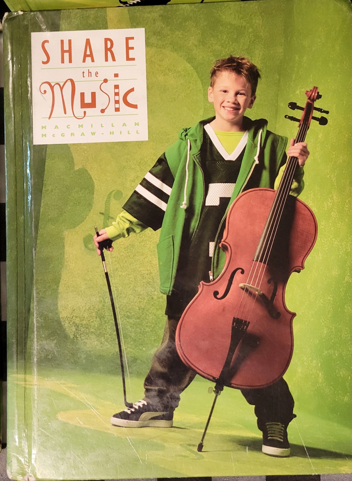 Share The Music-Grade 3 Curriculum /Hardcover *Pre-owned* MacMillan/McGraw-Hill