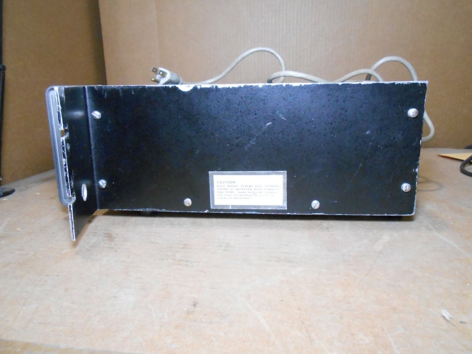 WAVETEK MODEL 3000 SIGNAL GENERATOR