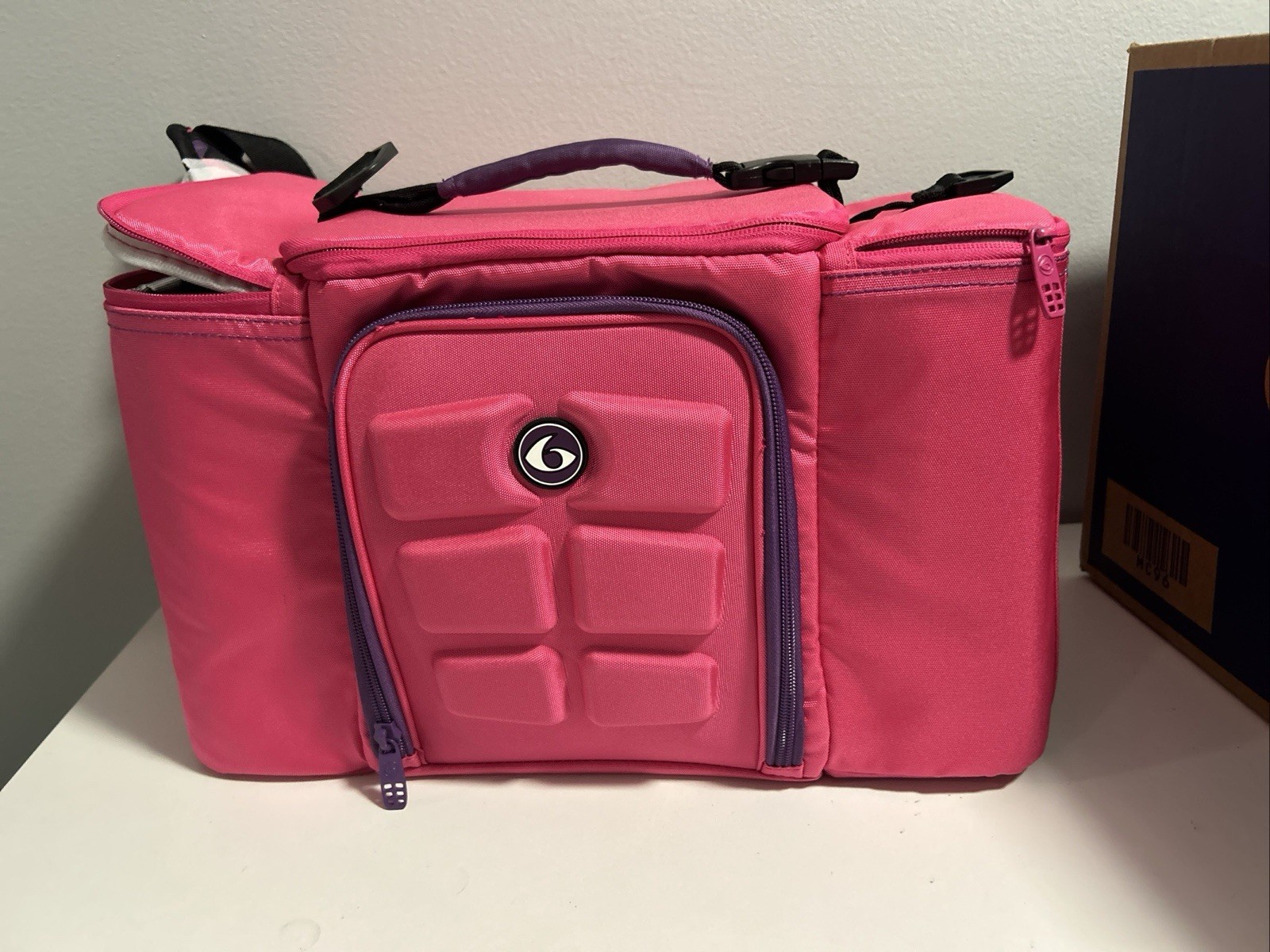 Six-Pack Pink Fitness Travel Bag Meal Prep w Internal Insulated Box w Containers