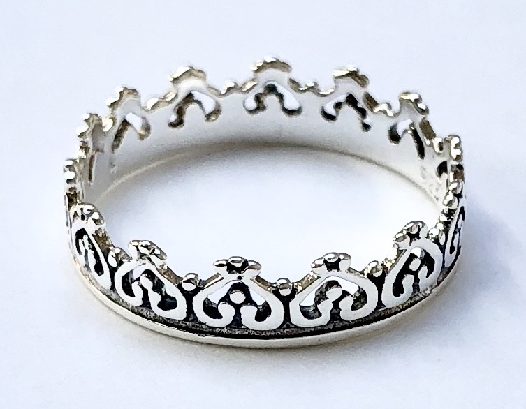 925 Sterling Silver Crown and Love Heart Ring