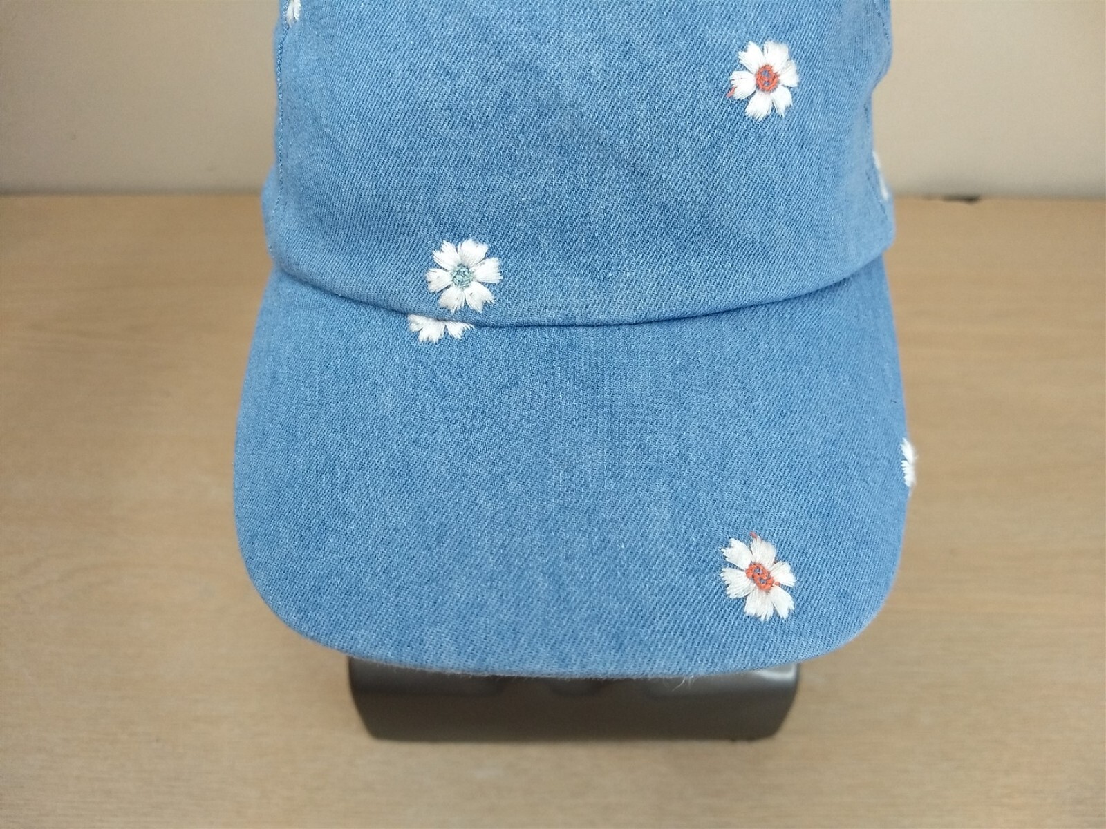 TARGET DAISY STRAPBACK YOUTH HAT/CAP, BLUE, OUTDOOR/GARDEN/FLOWER