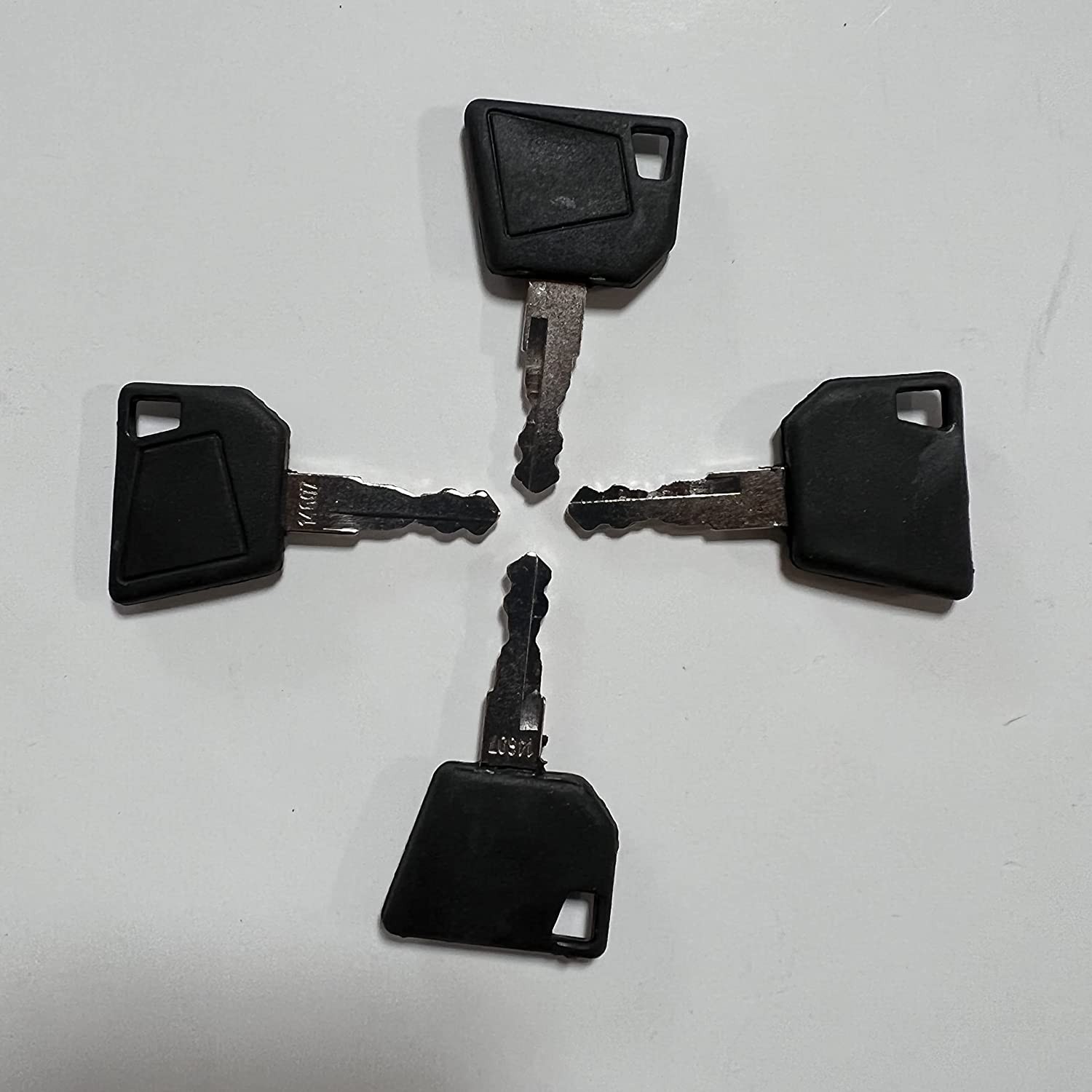 4 14607 14657 KEYS FITS JCB Bomag Dynapac Terex Vibromax New Holland VOLVO ForD