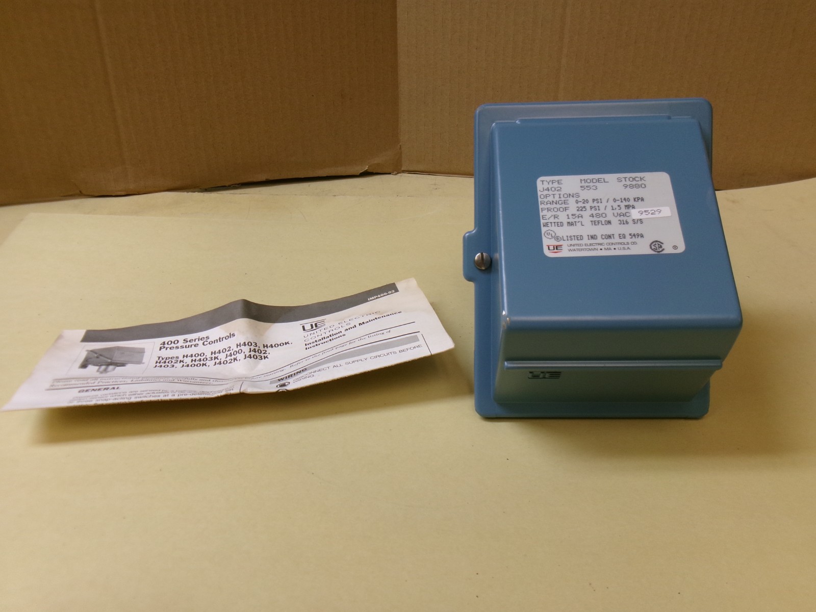 United Electric J402 553 Pressure Switch Range 0-20 PSI , 15A , 480VAC