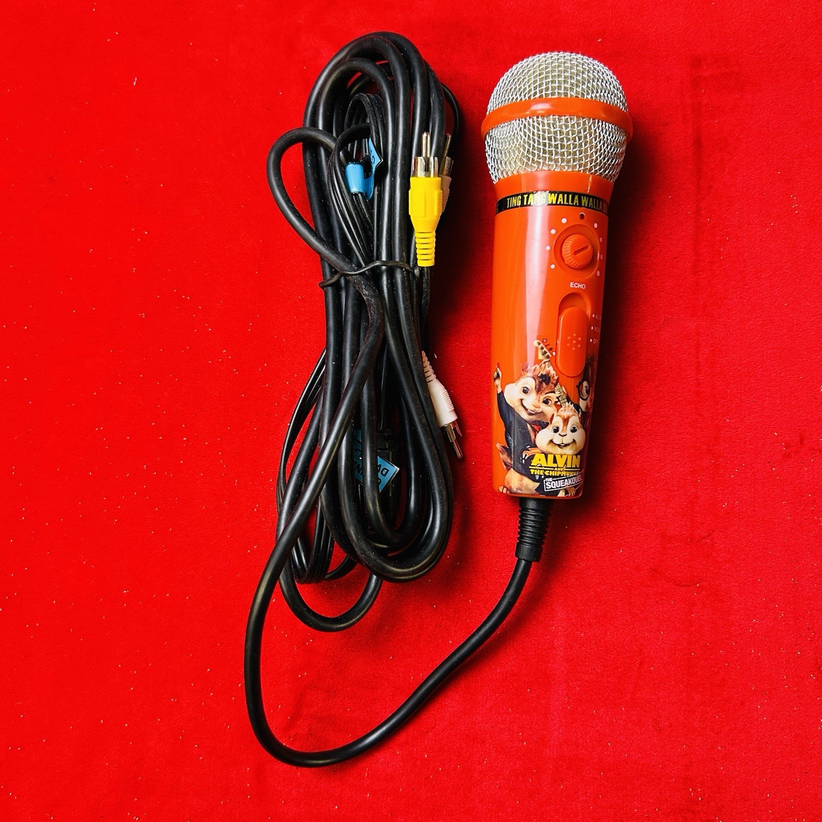 Emerson Karaoke MM208A Alvin & The Chipmunks Plug 'n' Sing
