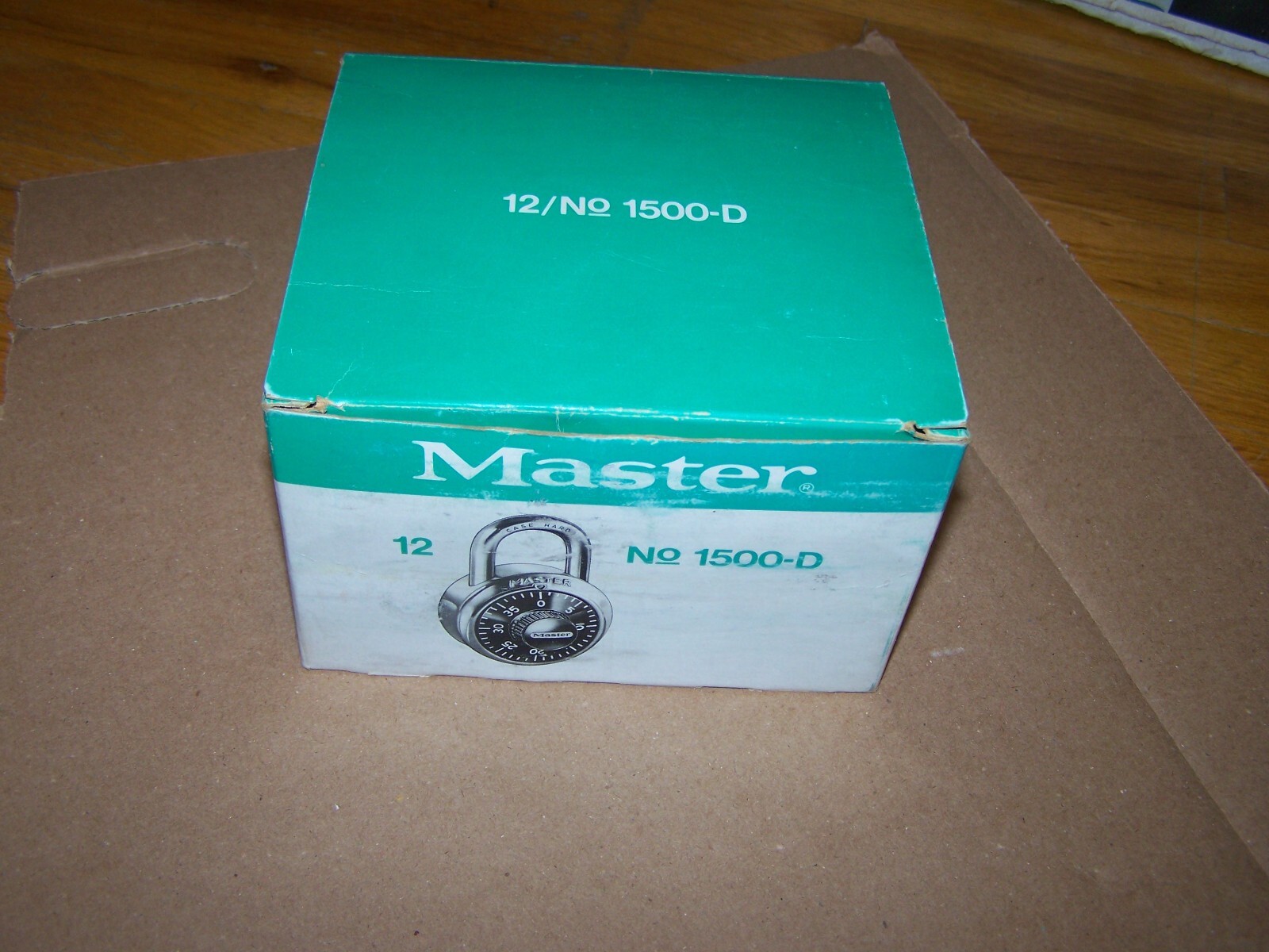 LOT OF 7 - MASTER LOCK 1500 Combination Padlock - Black/Silver USA  - New In Box