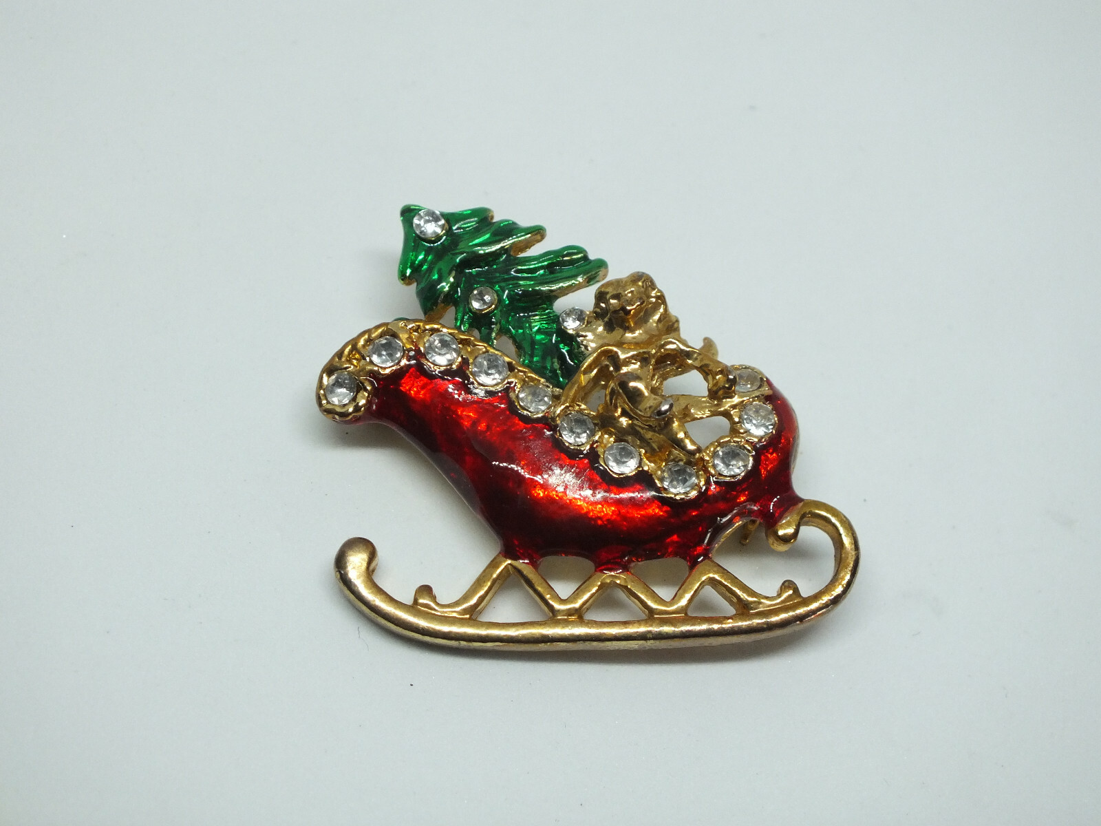 Beautiful Brooch Pin Christmas Sleigh Tree Clear Rhinestones Enamel 1 3/4x1 1/2"