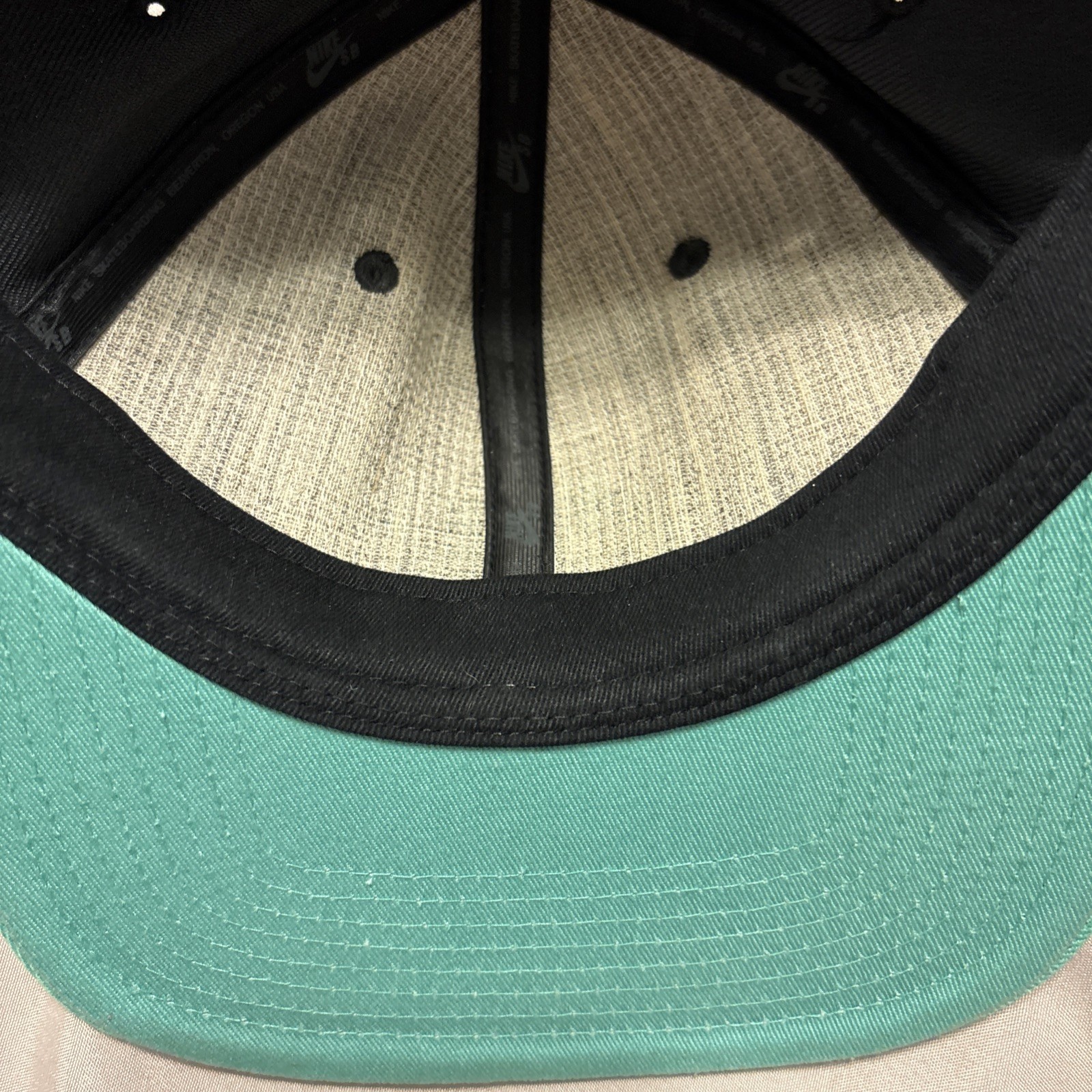 VintageMen’s Snapback Hats Vans, American Eagle, Diamond Supply Co.