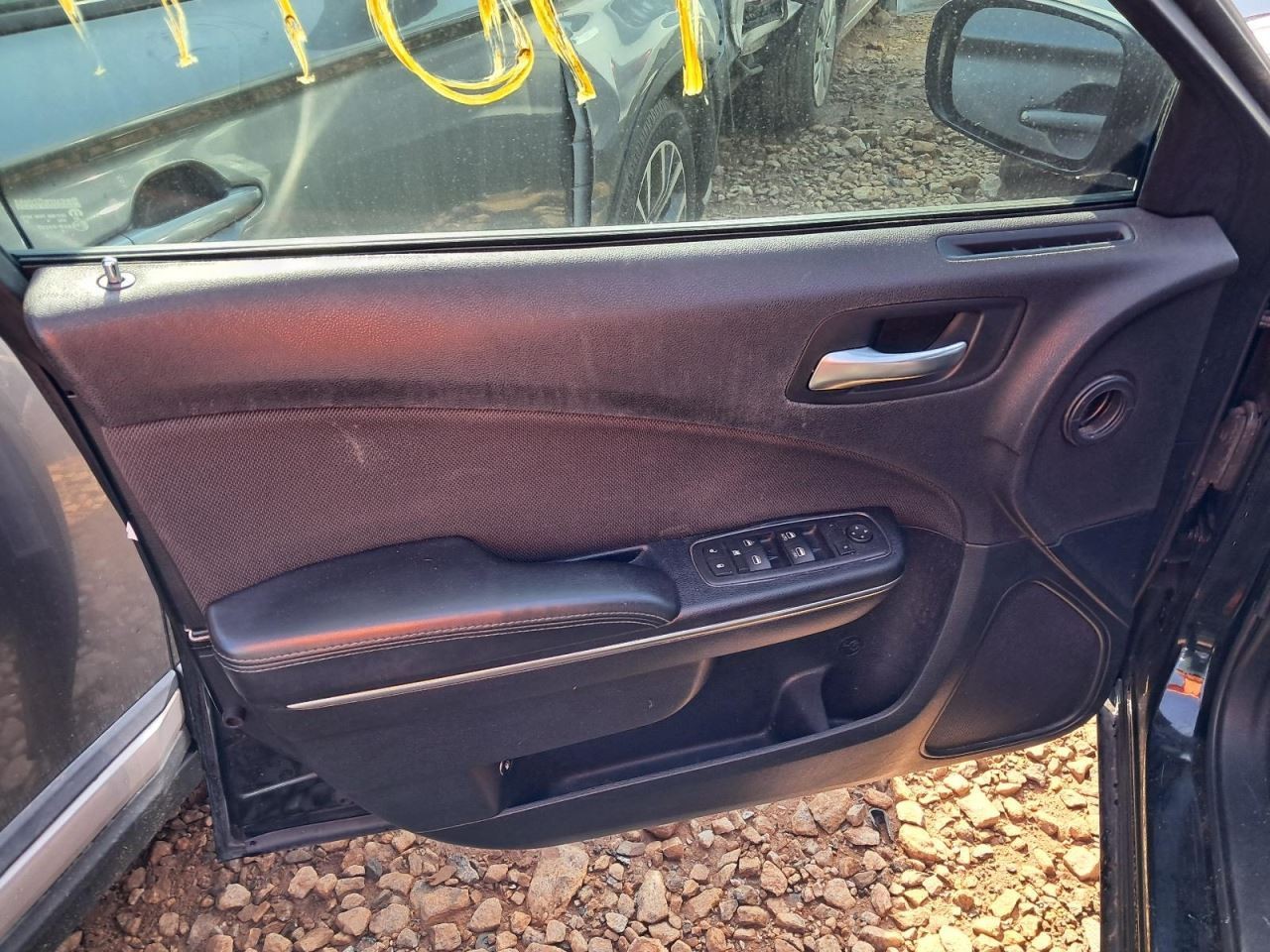 CHARGER 2016 Glove Box 4793551