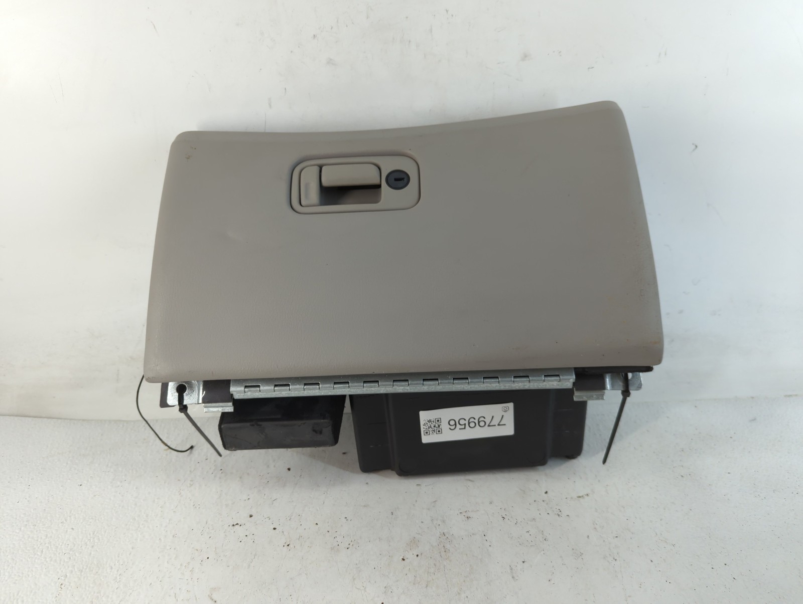 2000 Lincoln Ls Passenger Glove Box Door Storage Compartment ZIAGL