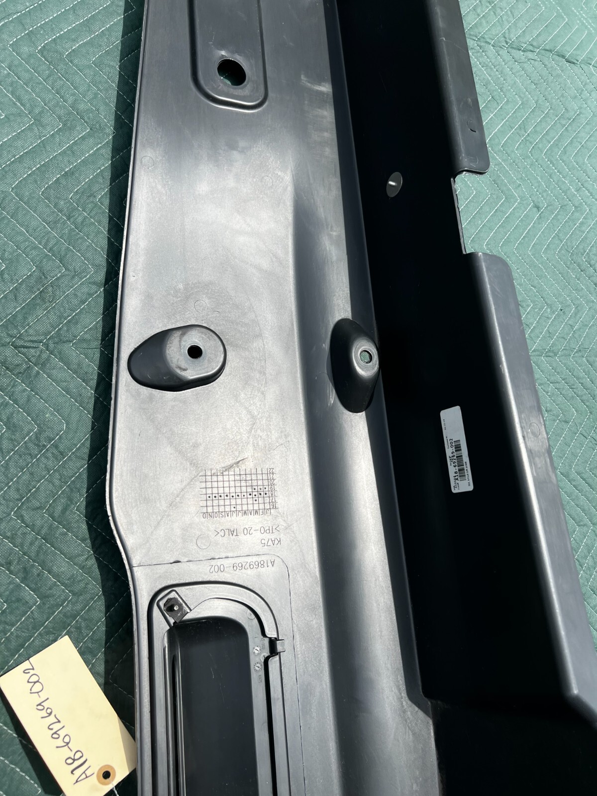 2018-2023 FREIGHTLINER CASCADIA FRONT LEFT B PILLAR COVER TRIM PANEL OEM