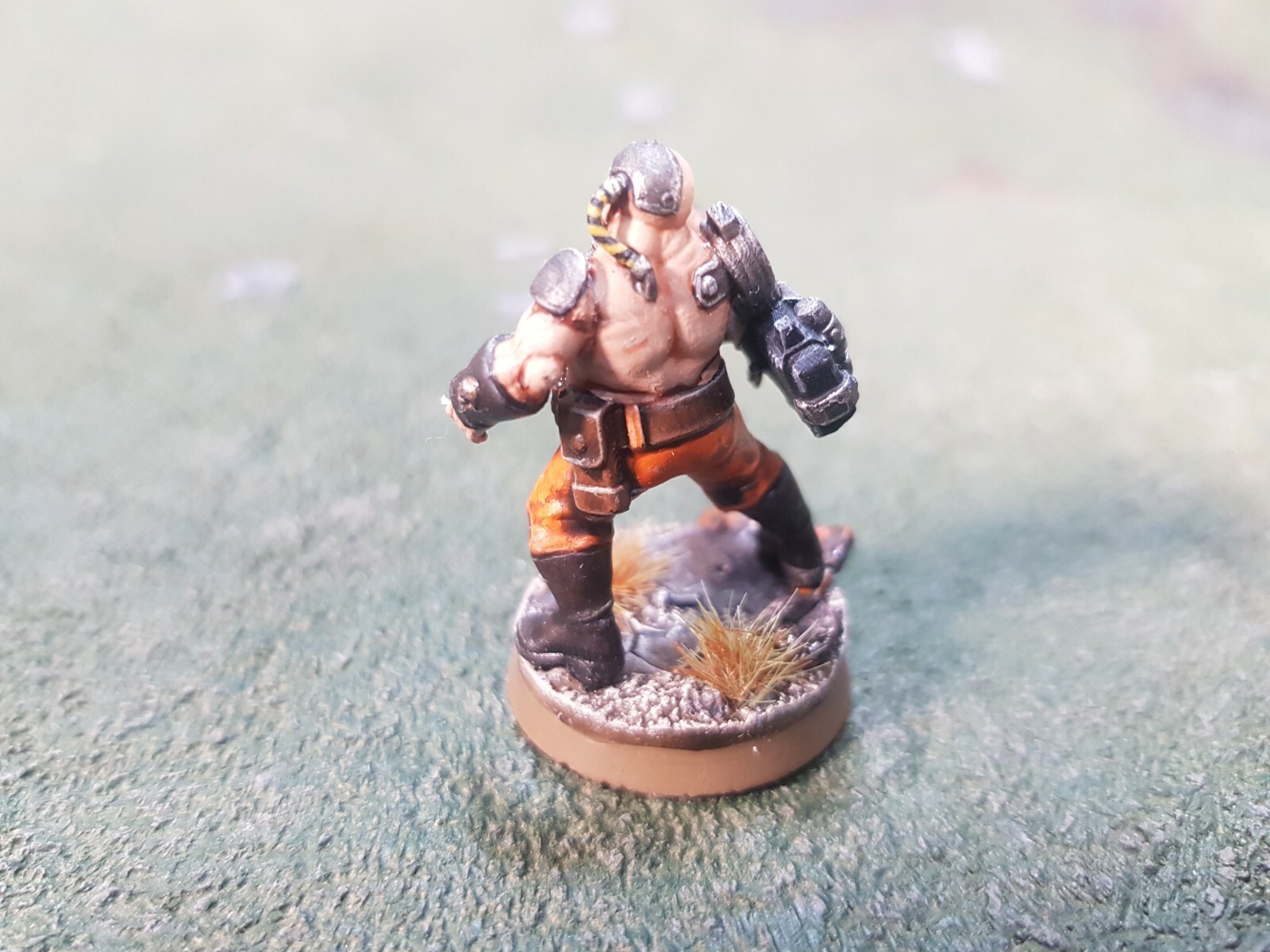 Cyborg With Melta Weapon Fits Servitor
