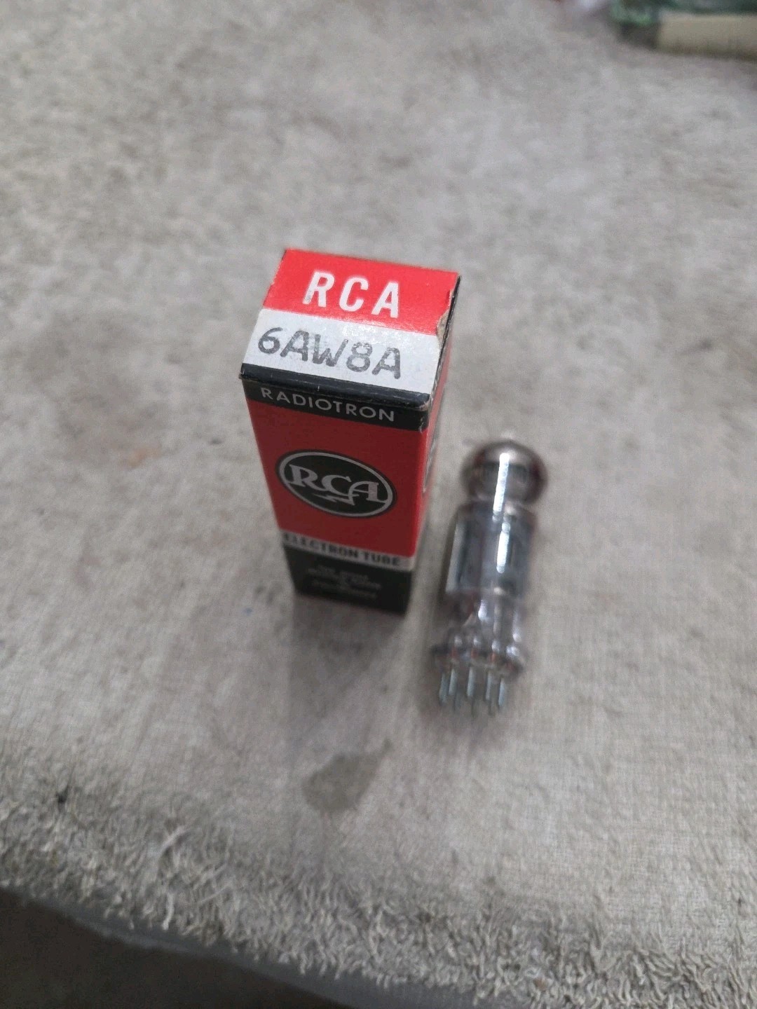NOS RCA 6AW8A Vacuum Tube
