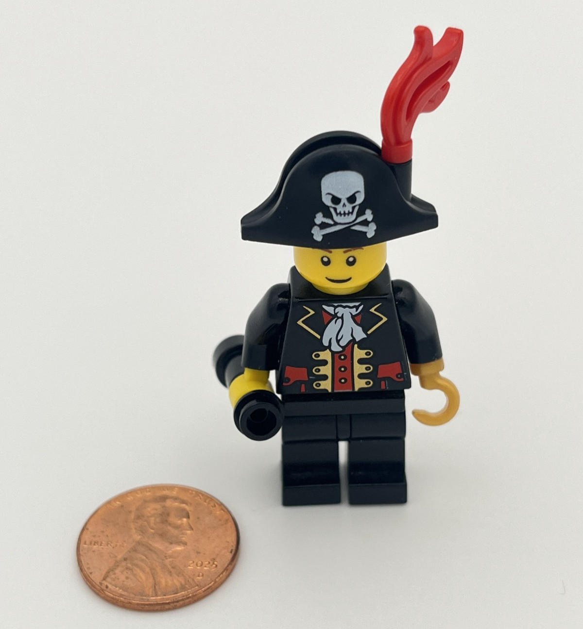 Lego PIRATES Captain Minifigure Looking Glass Printed Hat Plume Feather pi138a