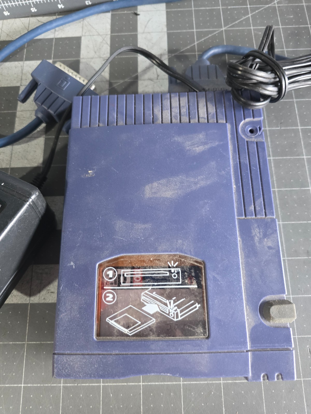 Iomega Zip 100 Parallel Port External Disk Drive Z100P2 - WORKS