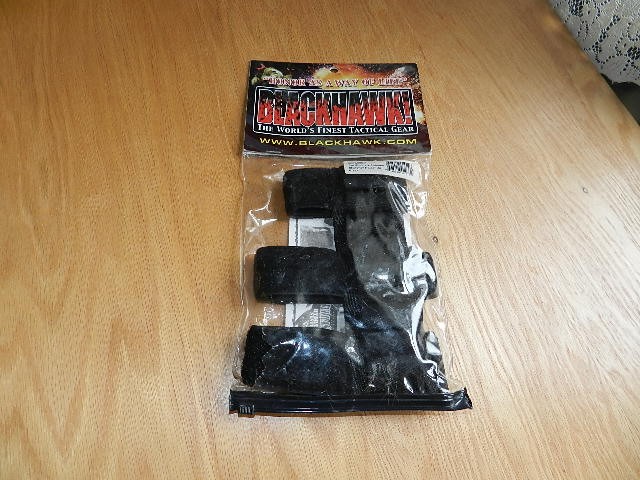 Blackhawk: Pro-Shooters Forearm Shot Shell Holder (Holds 8)  - 3 gun