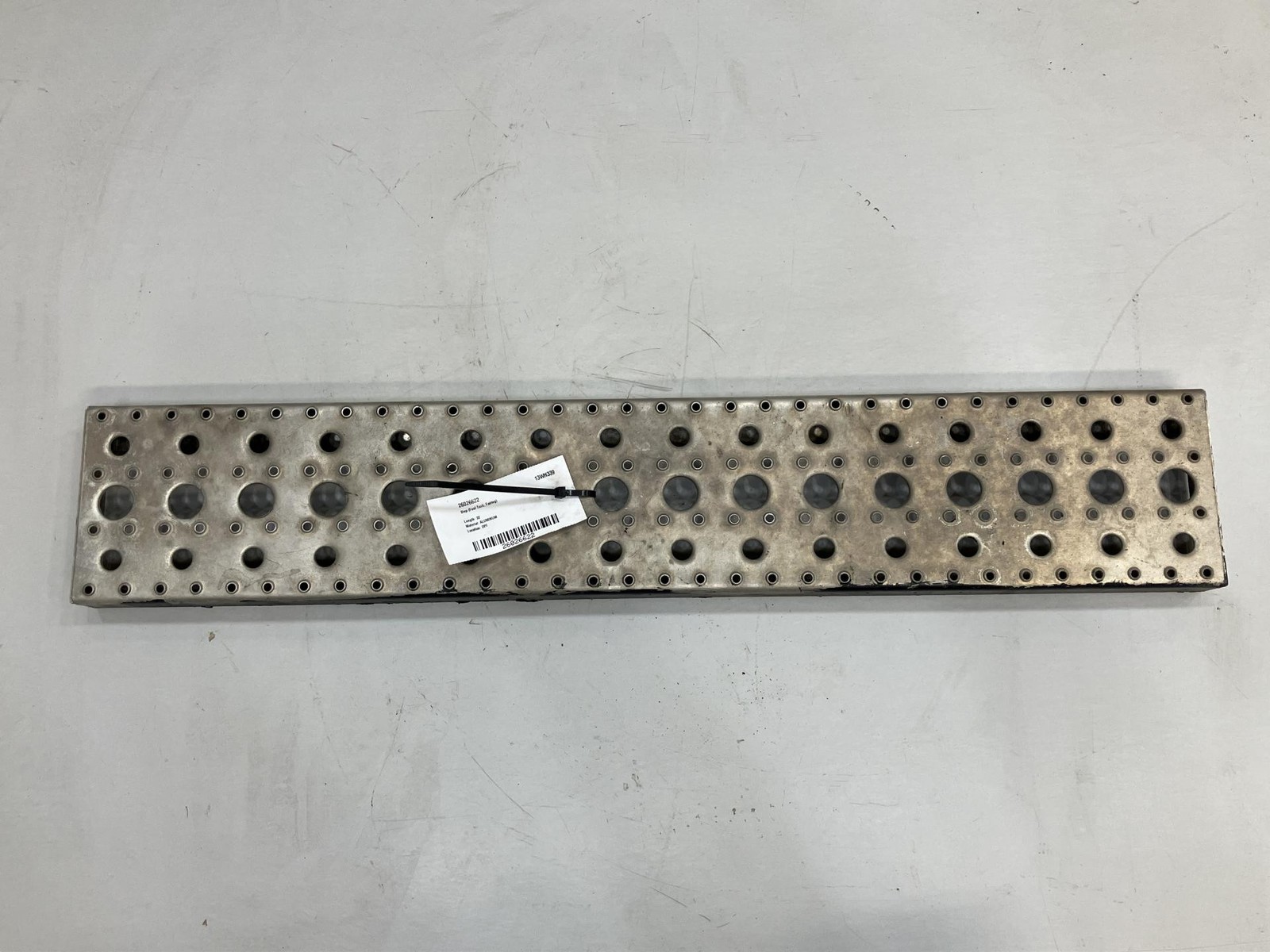 Freightliner M2 106 Step (Frame, Fuel Tank, Faring) - Used