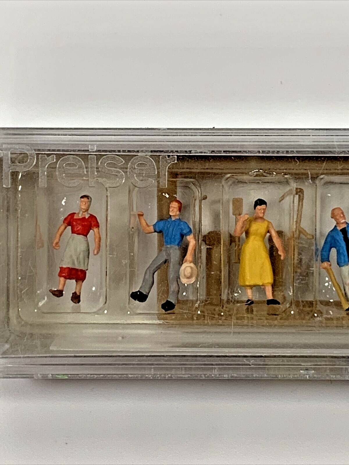N Preiser 79040 Farm Workers NIP