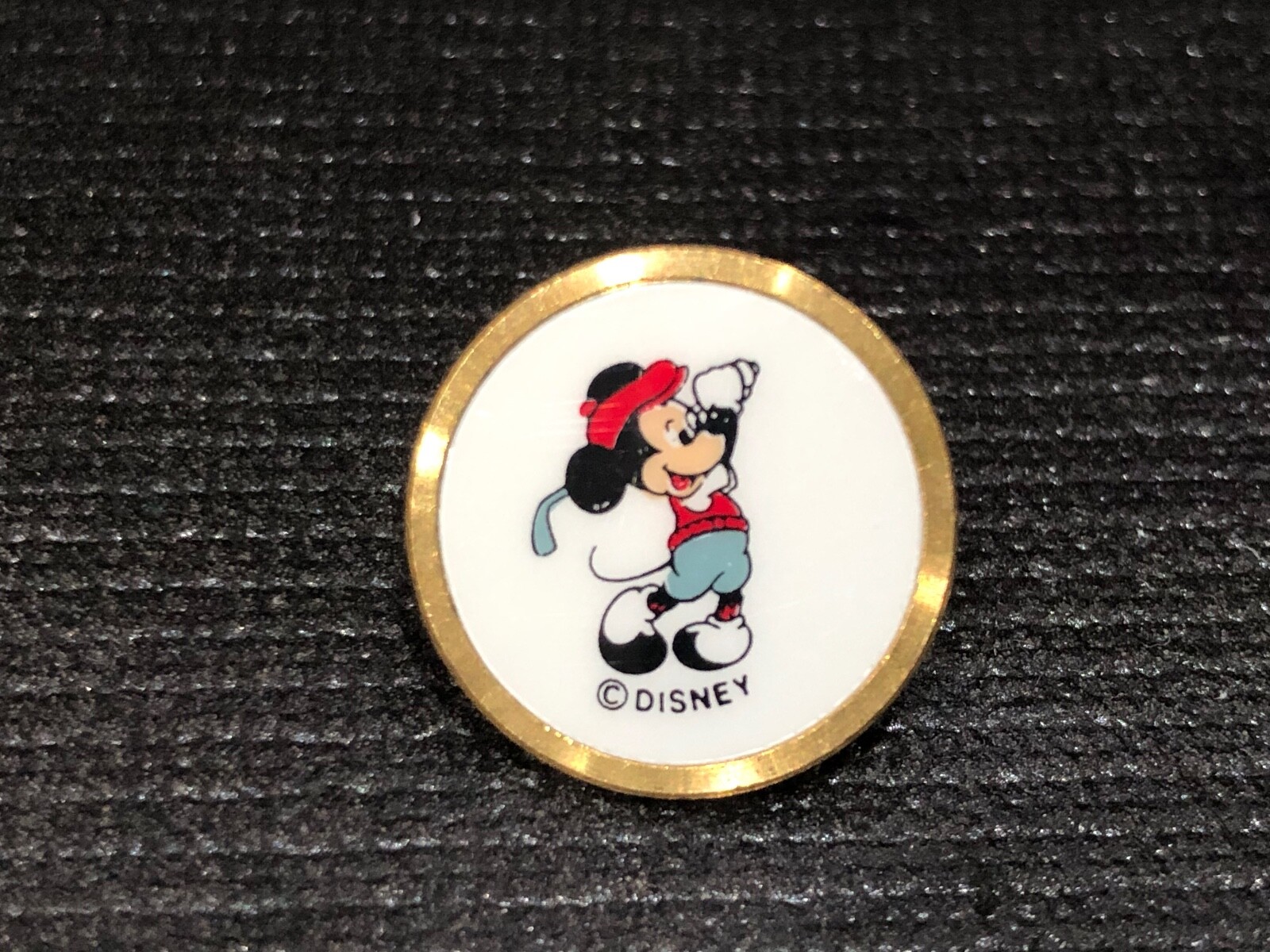 Disney Mickey Mouse Course Ball Marker Metal Button