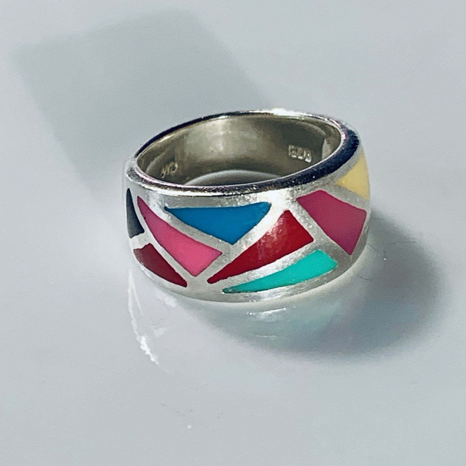 .925 Silver Band Ring - Multicolored Geometric Rainbow Inlay 6.19g Size 7
