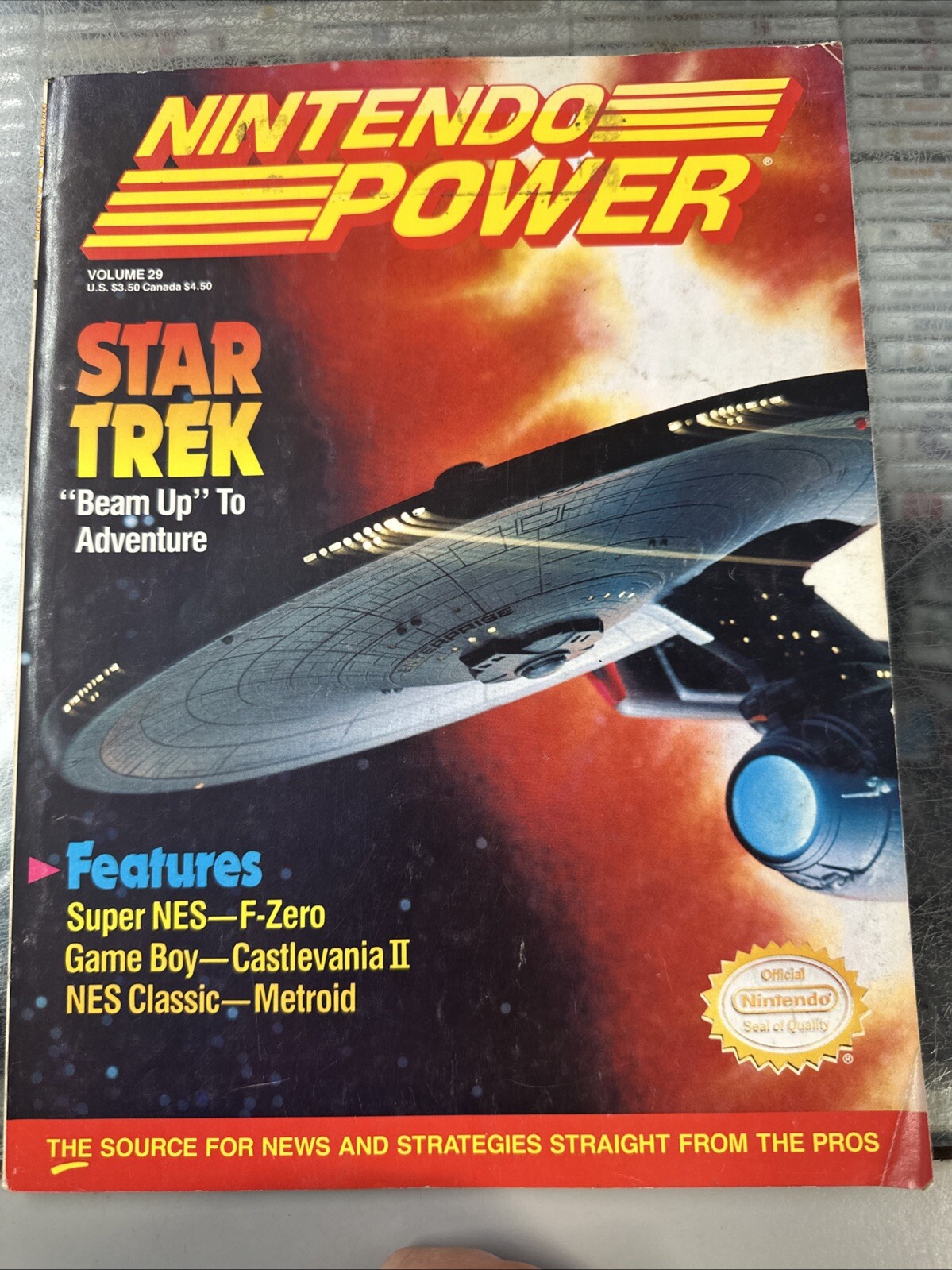 Nintendo Power 29 Star Trek with poster/inserts Complete Good