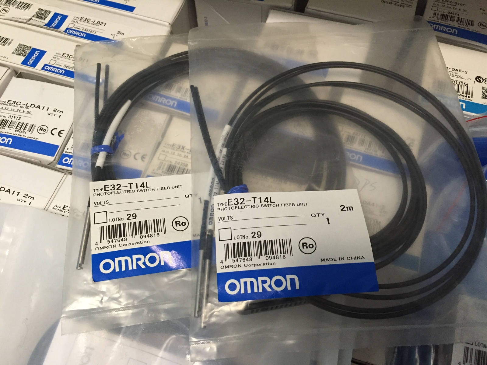 Omron E32-T14L Photoelectric Switch Fiber Unit E32T14L New Free Shipping One