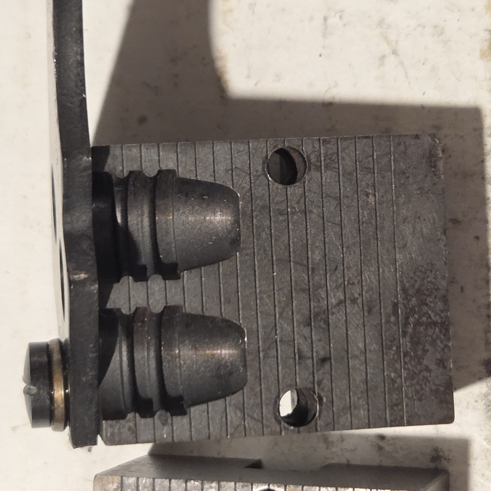 Lyman 2 Cavity Bullet Mould / Mold, 452460