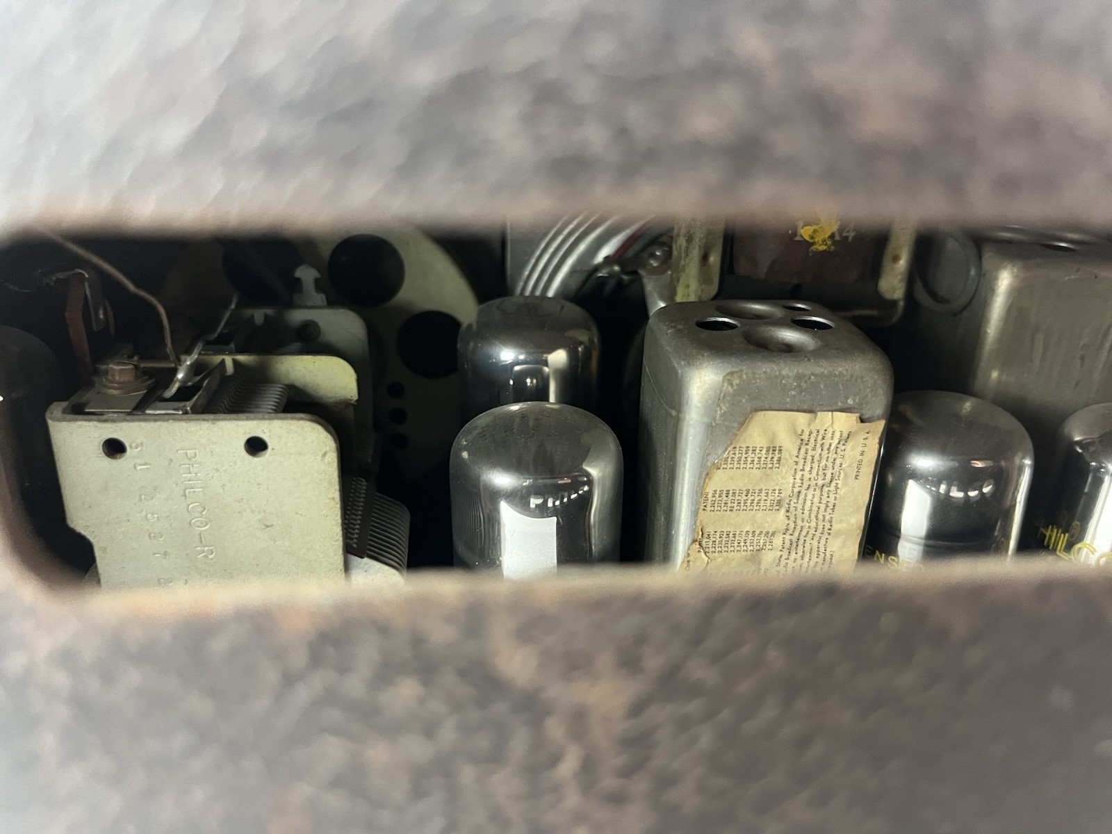 Philco 48-214 Radio