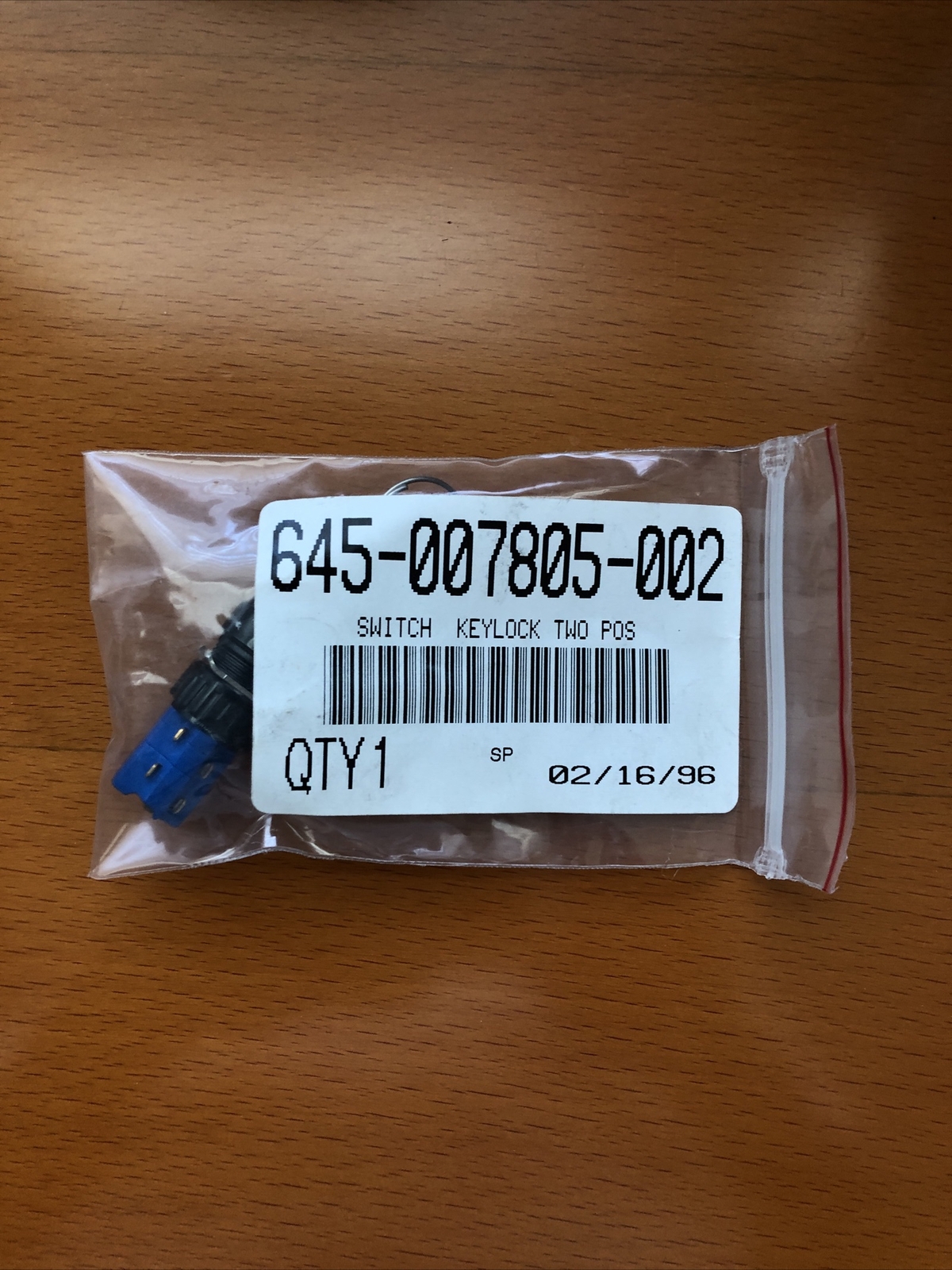 Lam Research 645-007805-002 Switch Key lock Two POS.