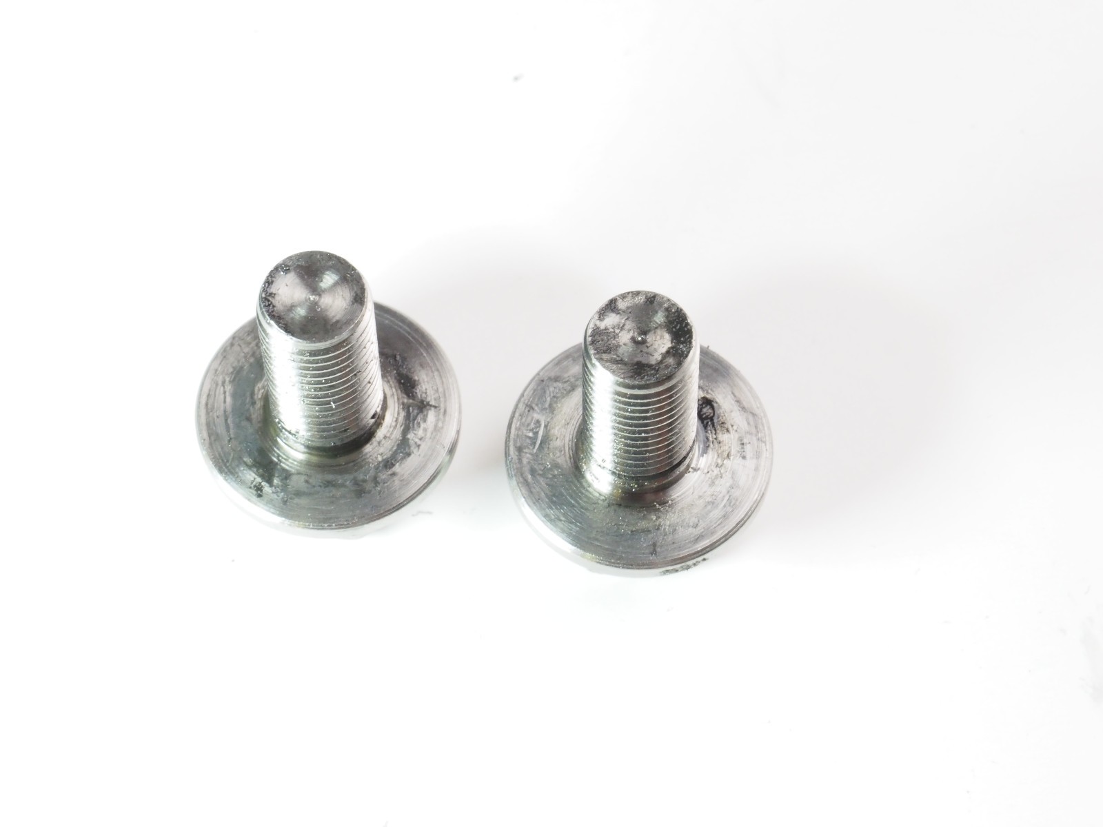 VG, Specialized Ti Bolt (with integrated washers) set for square taper BB