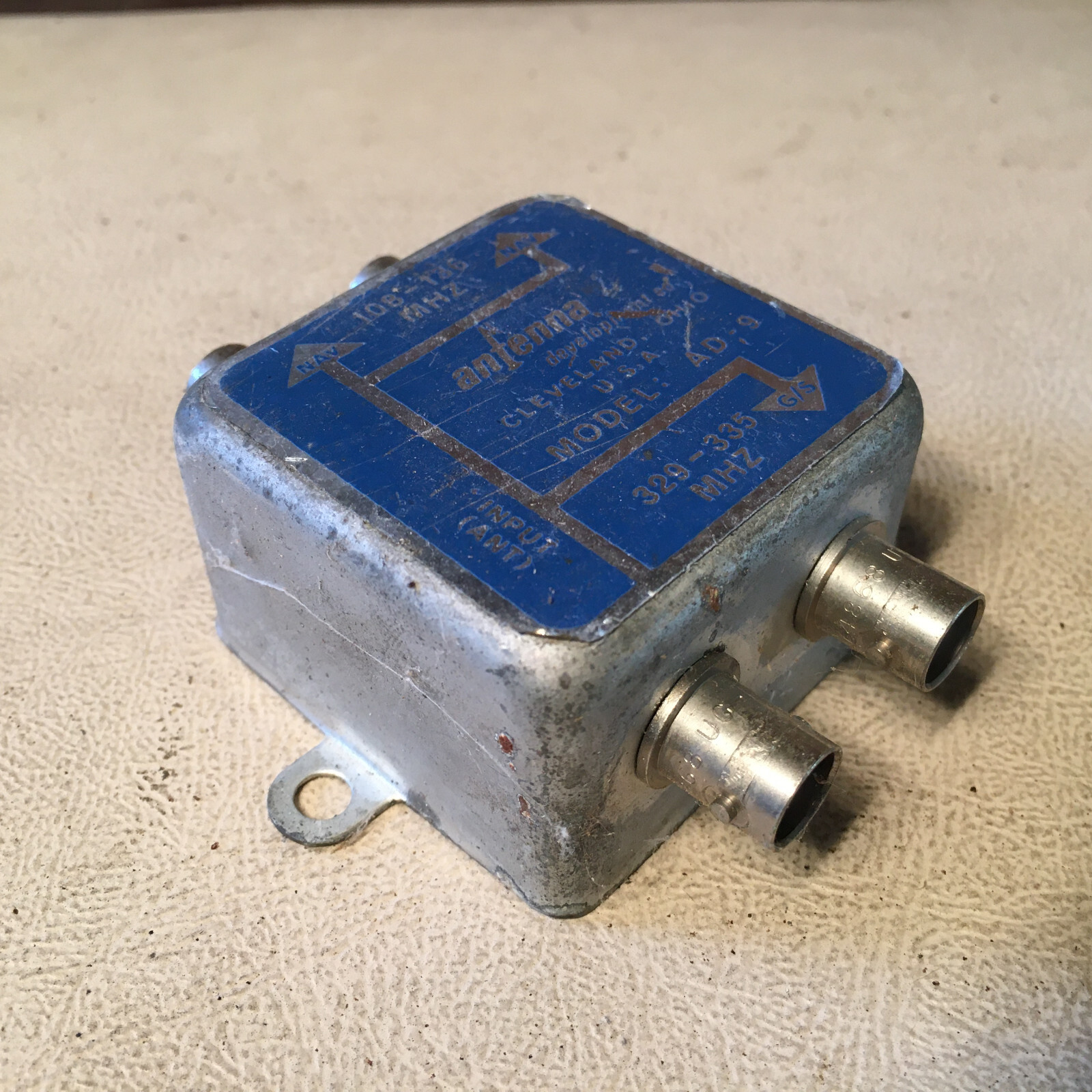 Antenna Development AD-9 Antenna Triplexer  Splitter