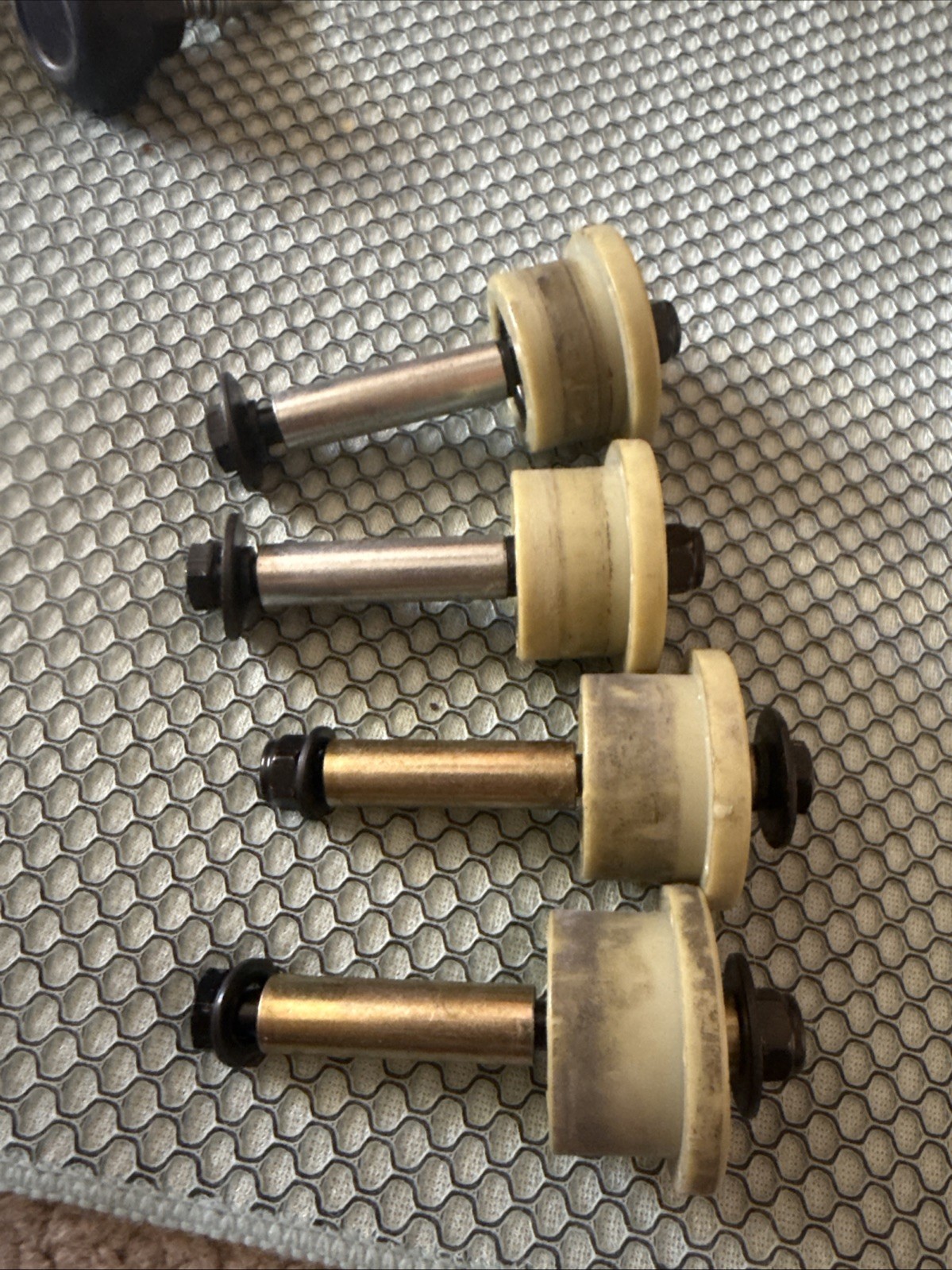 Set of 4 Gym Rollers TOTAL GYM ELITE 1100 1400 1600 1700 1800 1900 Supreme Supra
