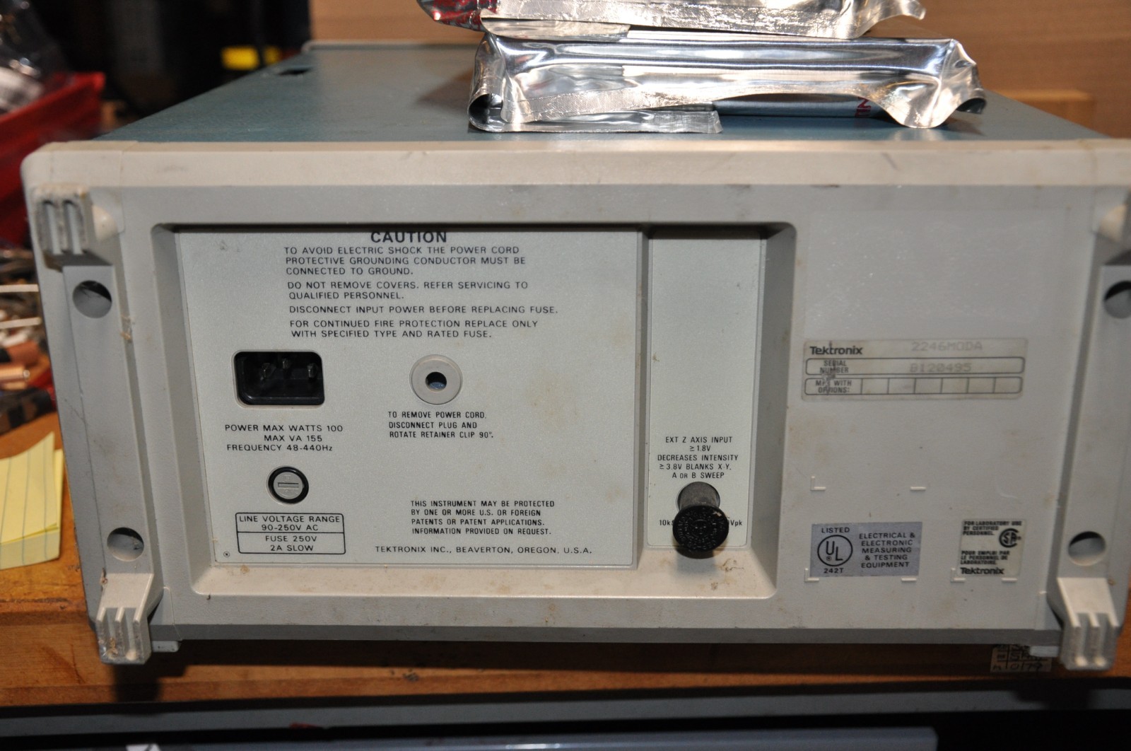 TEKTRONIX 2246 OSCILLOSCOPE +AV-5386 Probes