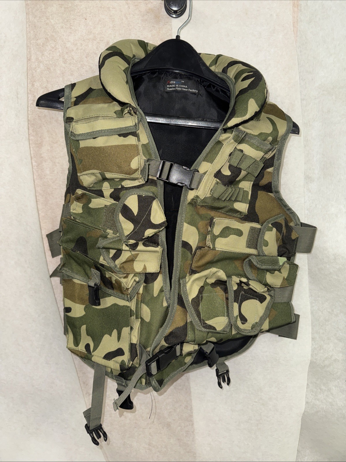Fidragon Tactical Hunting Fishing Vest Green Camo One Size