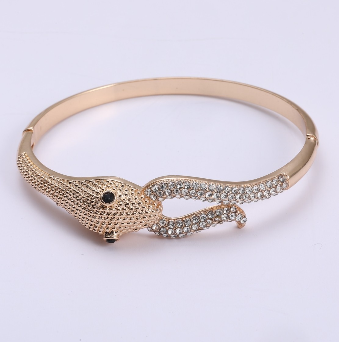 Women's Gold-plated Alloy CZ Inlaid 3D Snake Fashion Cuff Bracelet Bangle