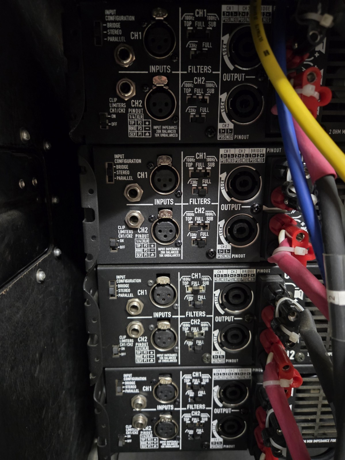 QSC PLX3602 Stereo Power Amplifier 2-Channel
