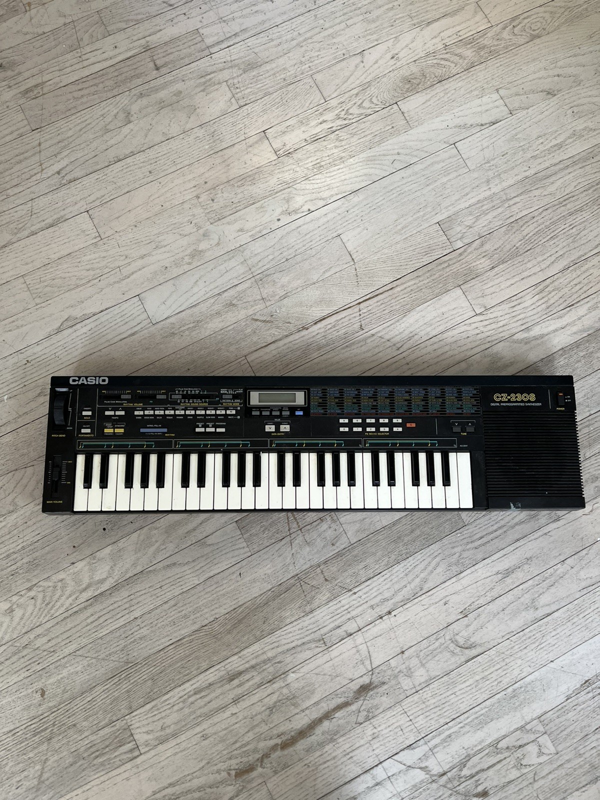 Casio CZ-230S Phase Distortion Synthesizer Keyboard READ