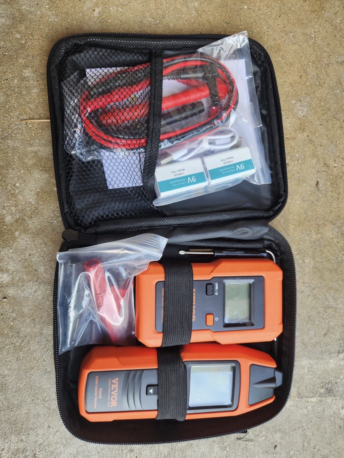 VEVOR Underground Cable Locator 8.5FT Max. Detection Depth Wire Break Detector