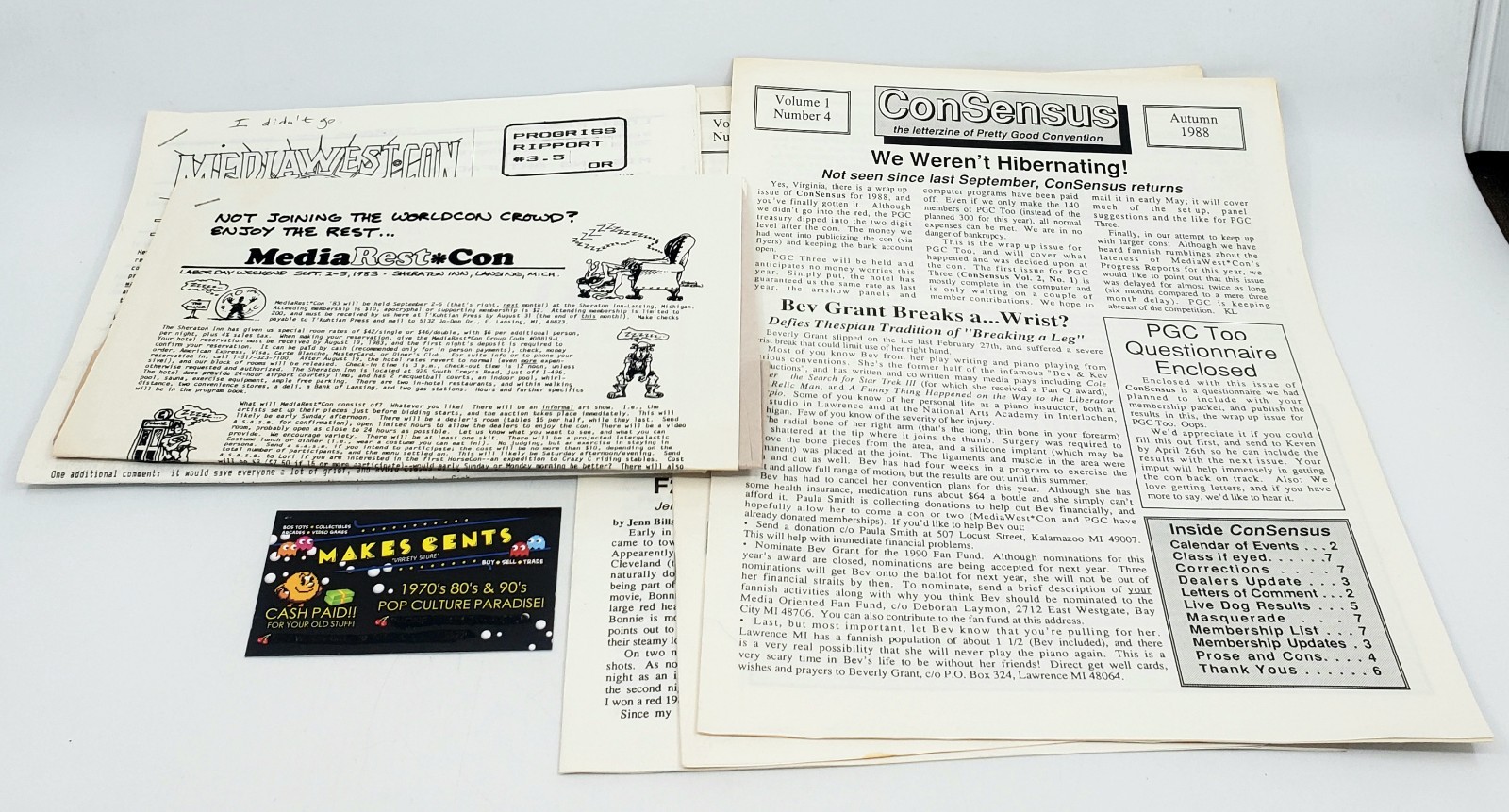 1980s  MediaWest Con Program Books Science Fiction Convention Okemos, MI. - READ