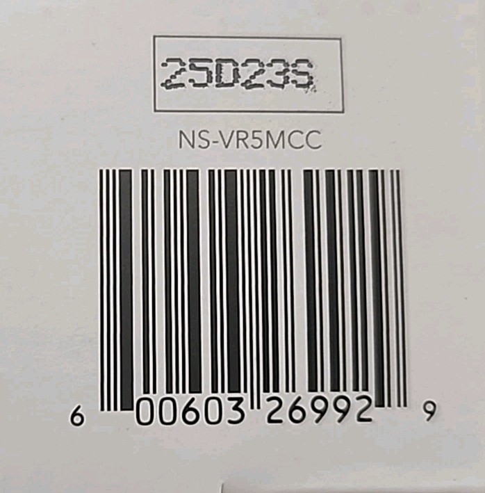 Insignia- 16.4' USB-C Virtual Reality Headset Cable for Oculus Quest 2 - In Box