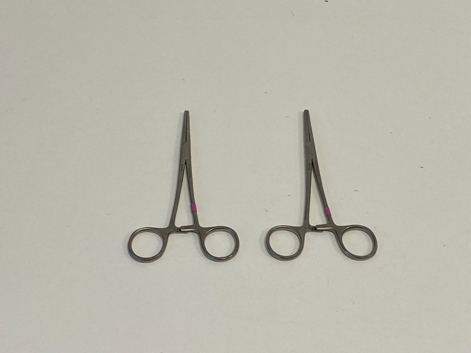 L22: Lot of 2 Symmetry 34-4110 Rochester-Ochsner Forceps